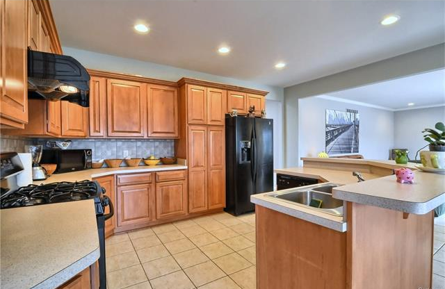 Kingston Pointe South Rochester Hills MI Homes for sale 